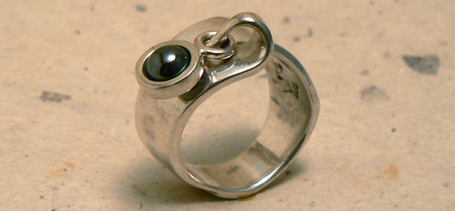 anello elefante con ematite | anelli in argento